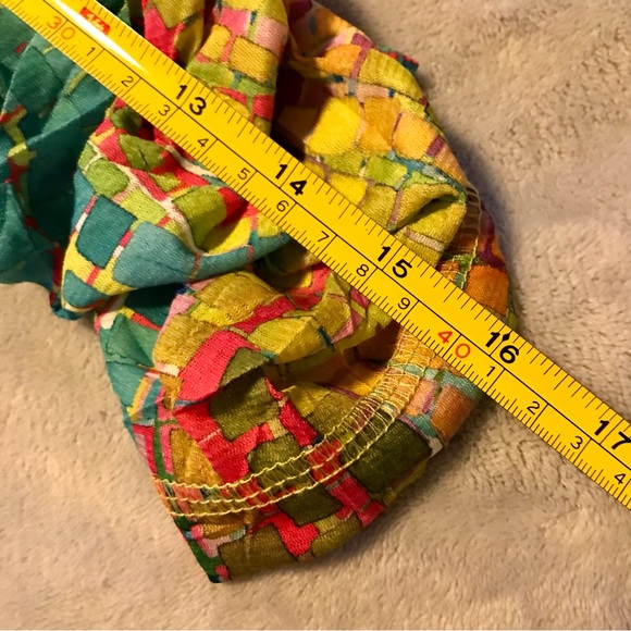 Sno Skins blouse XS colorful geometric mosaic print - Picture 10 of 10